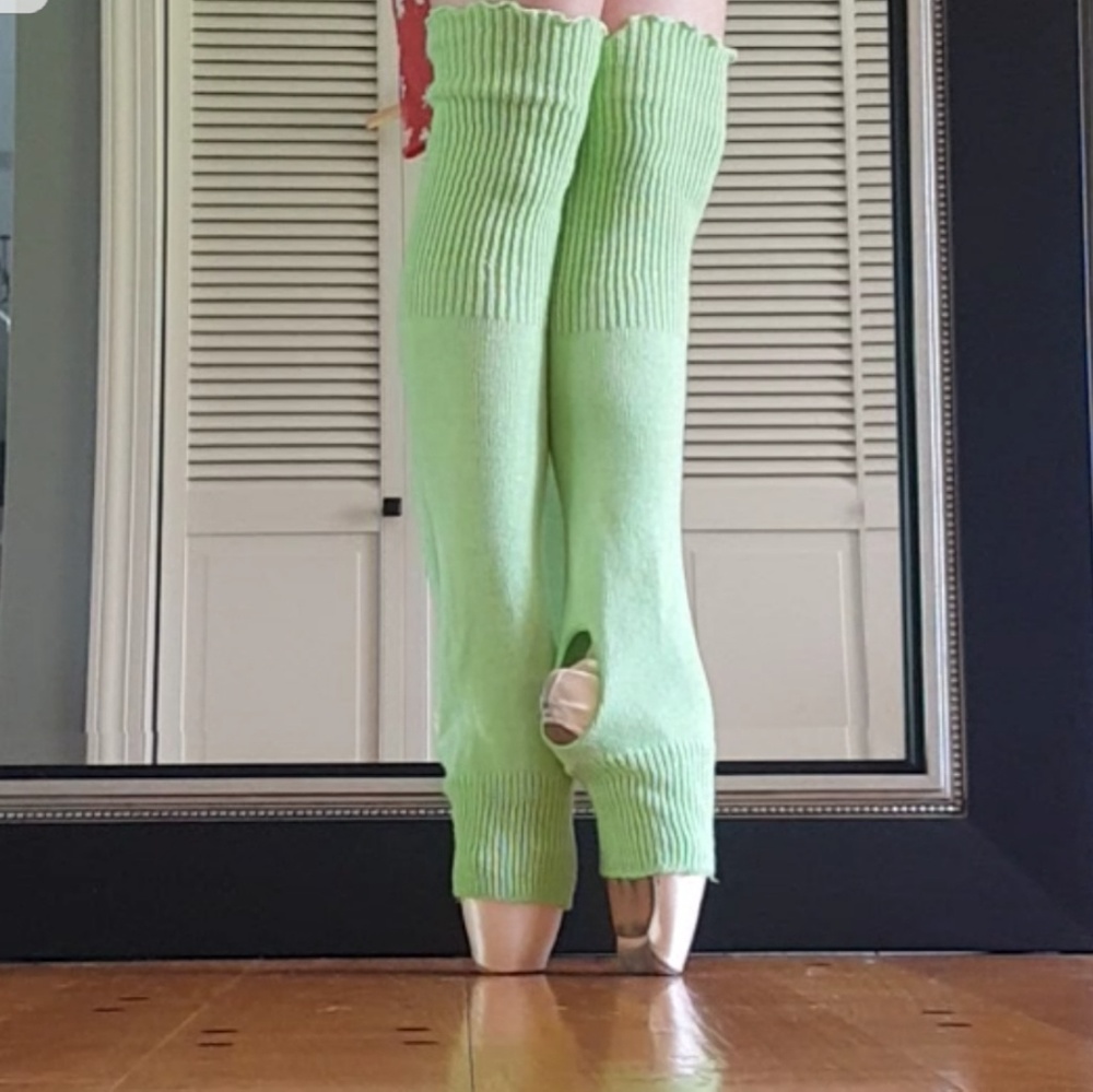 Sansha Stirrup Leg Warmers